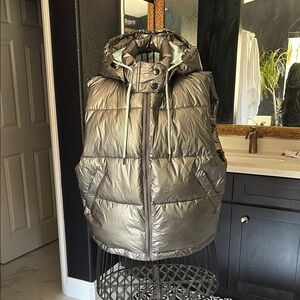 Anthropologie Pilcro Metallic Puffer Jacket Vest silver blue